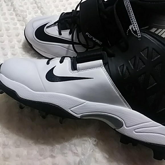 NWOB Nike flywire cleats size 14 black & white - Picture 4 of 5